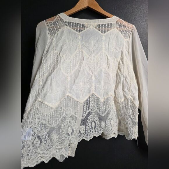Adora Bone Cream Jamie Embroidered Blouse Sz M/L NWT Lace Embroidered Sheer - Picture 11 of 13